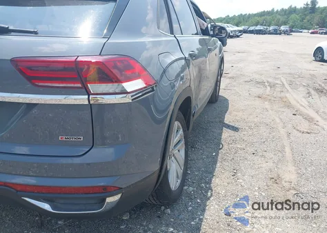 2020 Volkswagen Atlas Cross Sport 3.6L V6 Se W/Technology/3.6L V6 Se W/Technology R-Line from USA, damaged, VIN 1V21E2CA6LC227846